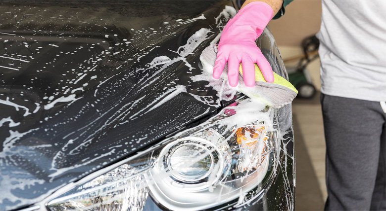 Lavage Voiture à la Main